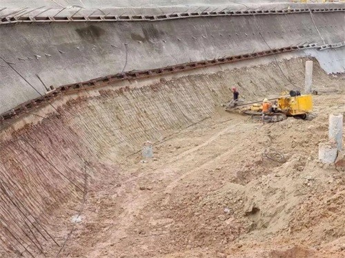 舞阳基坑边坡加固
